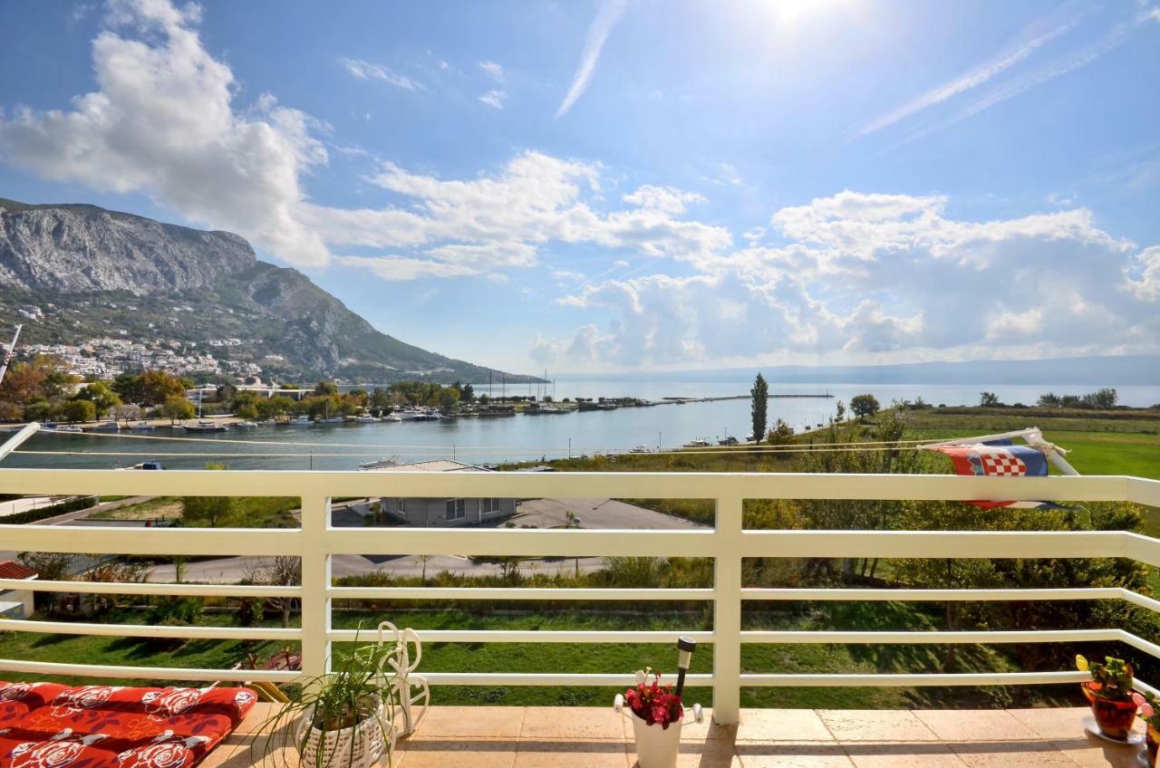 Apartment Sea View Mouth Cetina Омиш Экстерьер фото